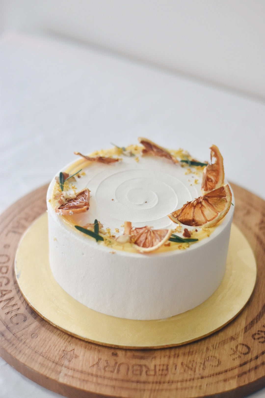 Tips: Frosting a Cake