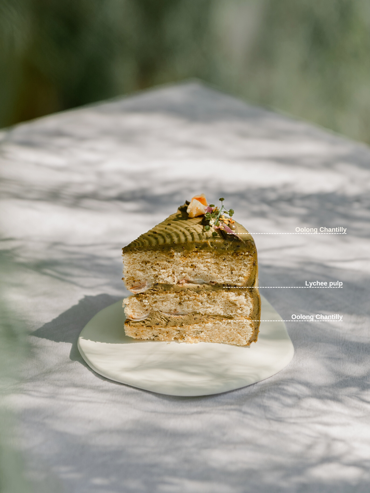 Oolong Lychee fragrant tea cake, available for islandwide delivery in Singapore