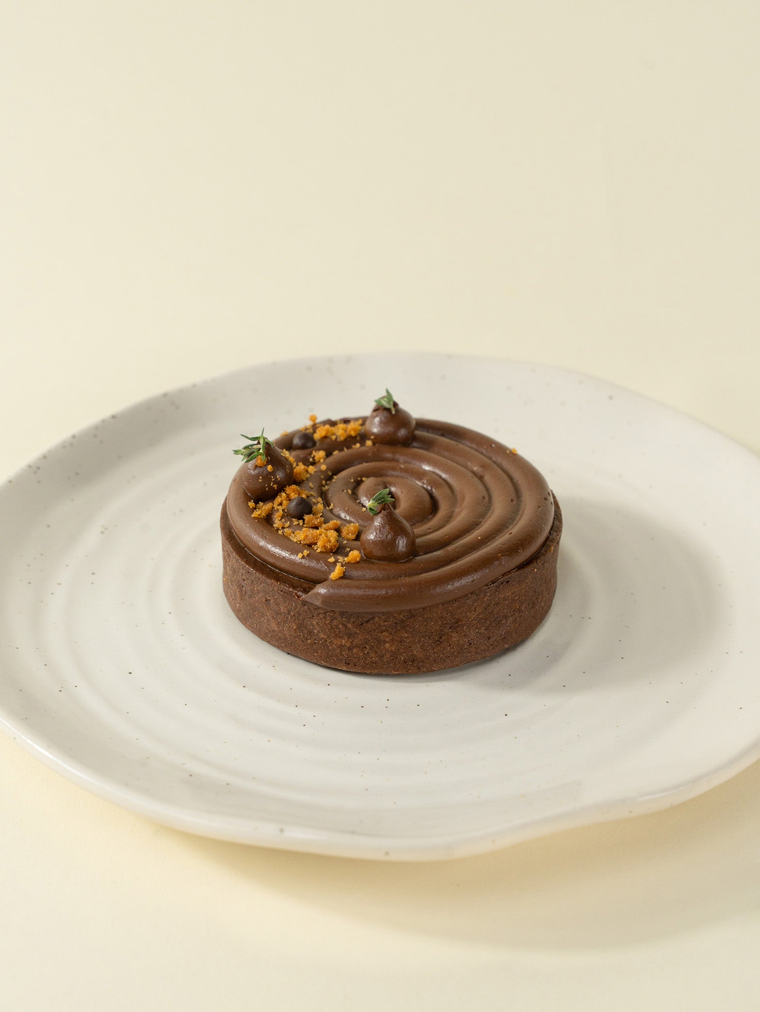 Chocolate salted caramel brownie tart, for islandwide delivery in Singapore