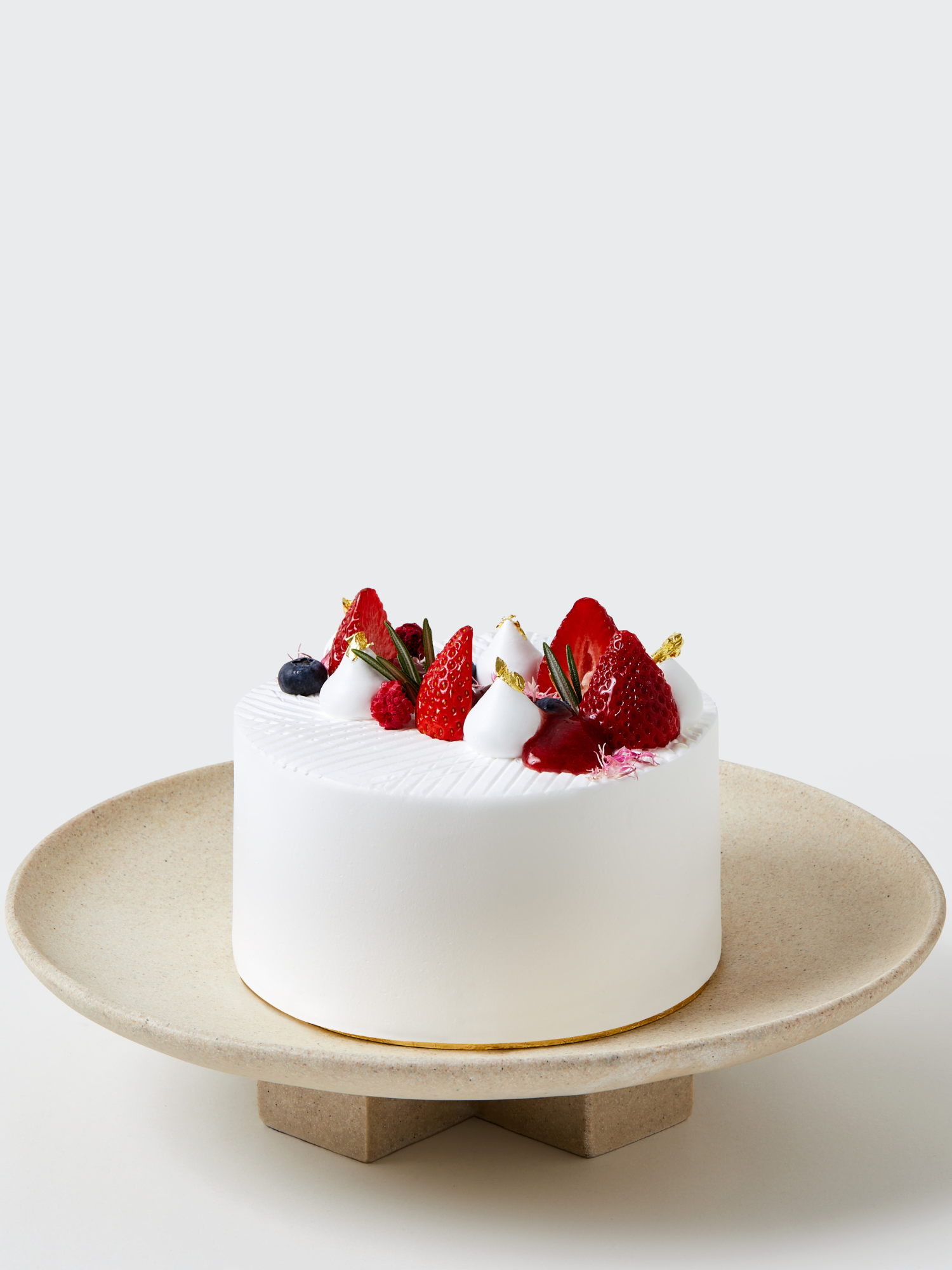 Mixed Berries Sugar-Free Cake | Fieldnotes Singapore