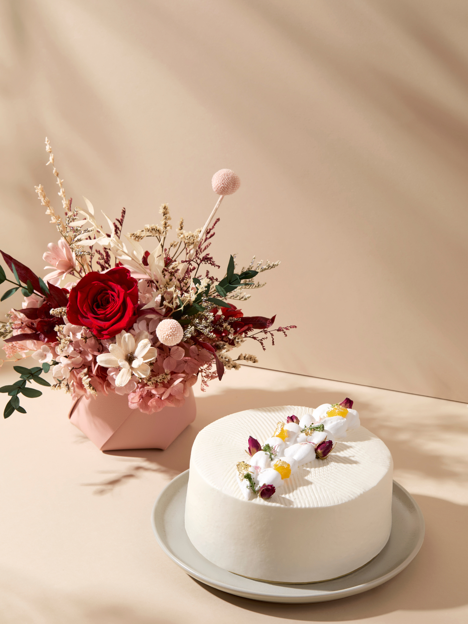 Dear Mum Gift Set (Cake + Flower Bucket) l Fieldnotes Singapore