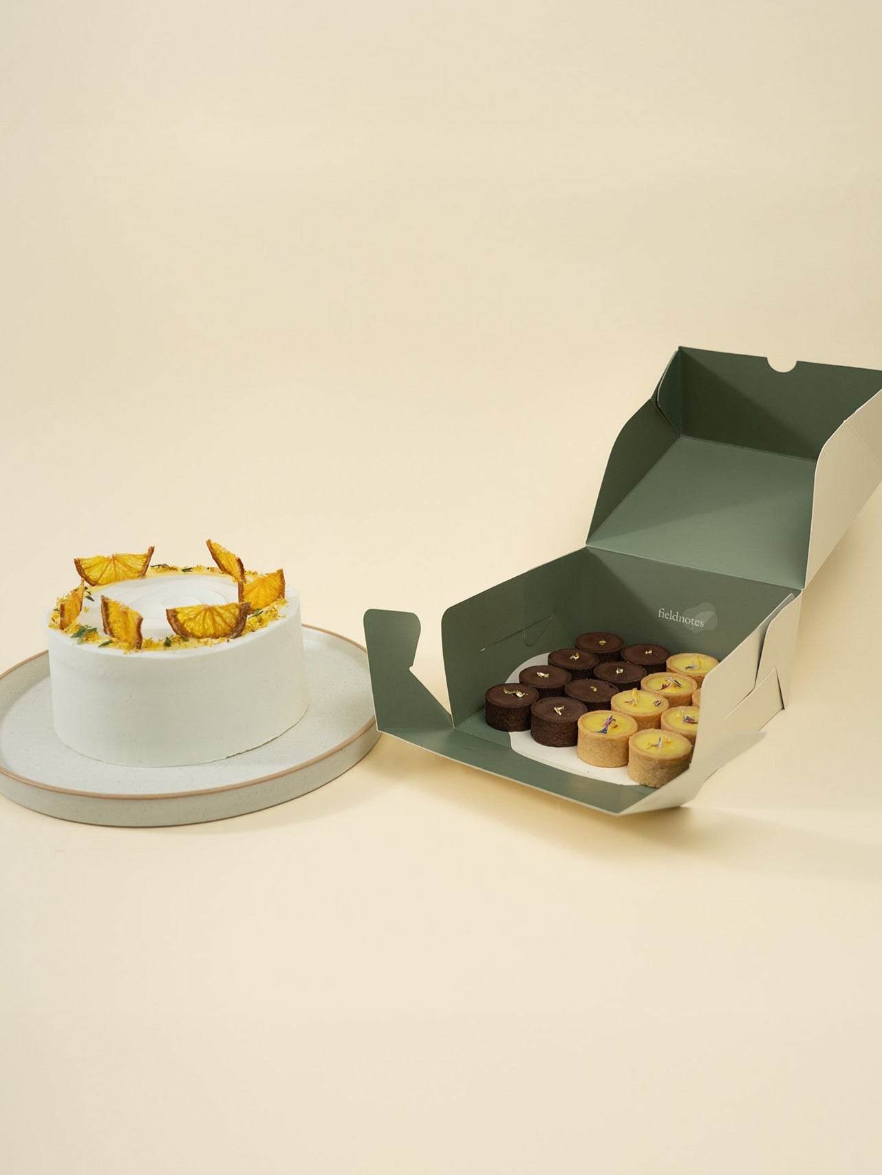 Towards the Sun Bundle | 6" Cake & Mini Tarts