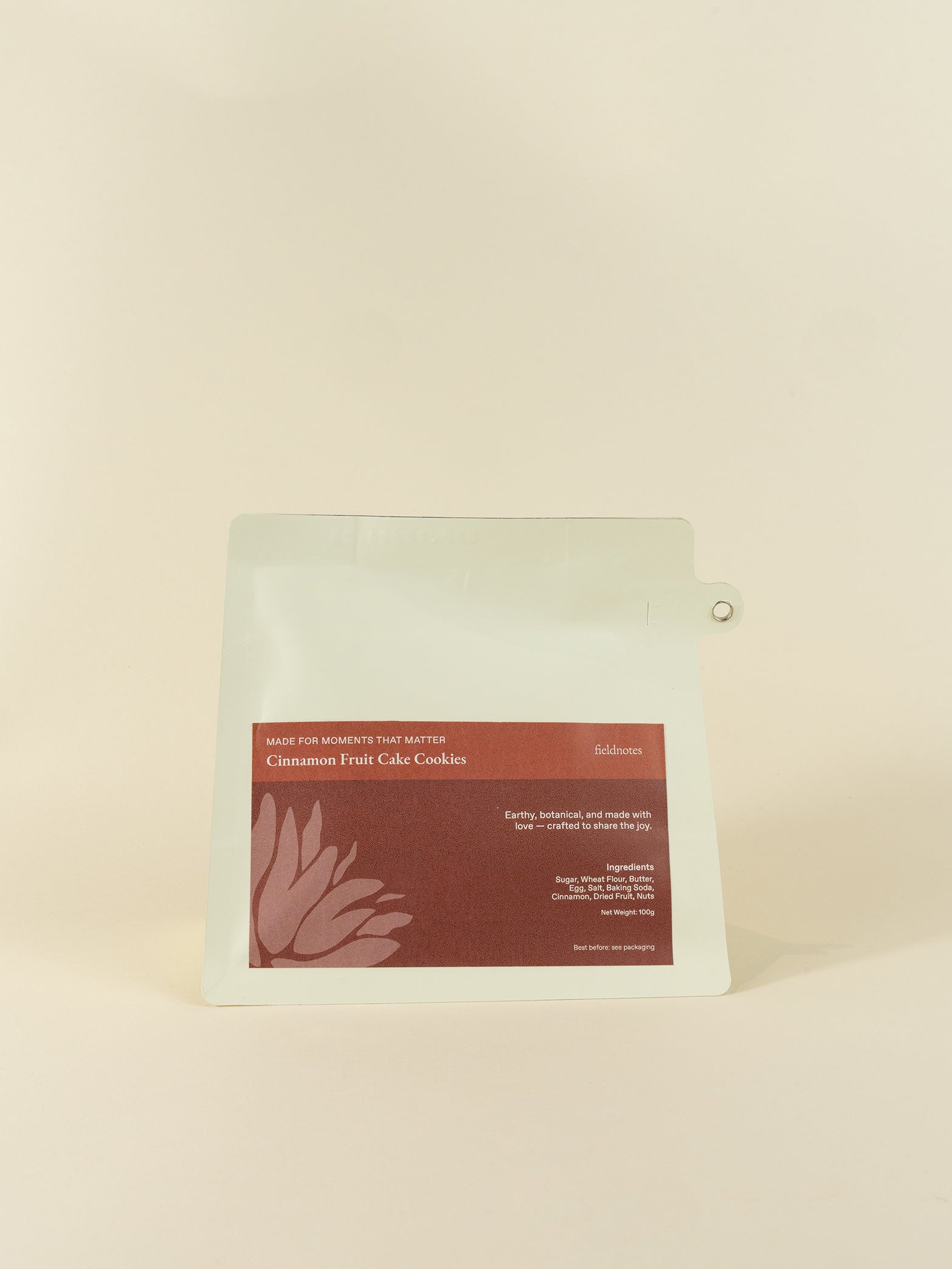 Cinnamon Fruit Cake Cookies (Cream Pouch)