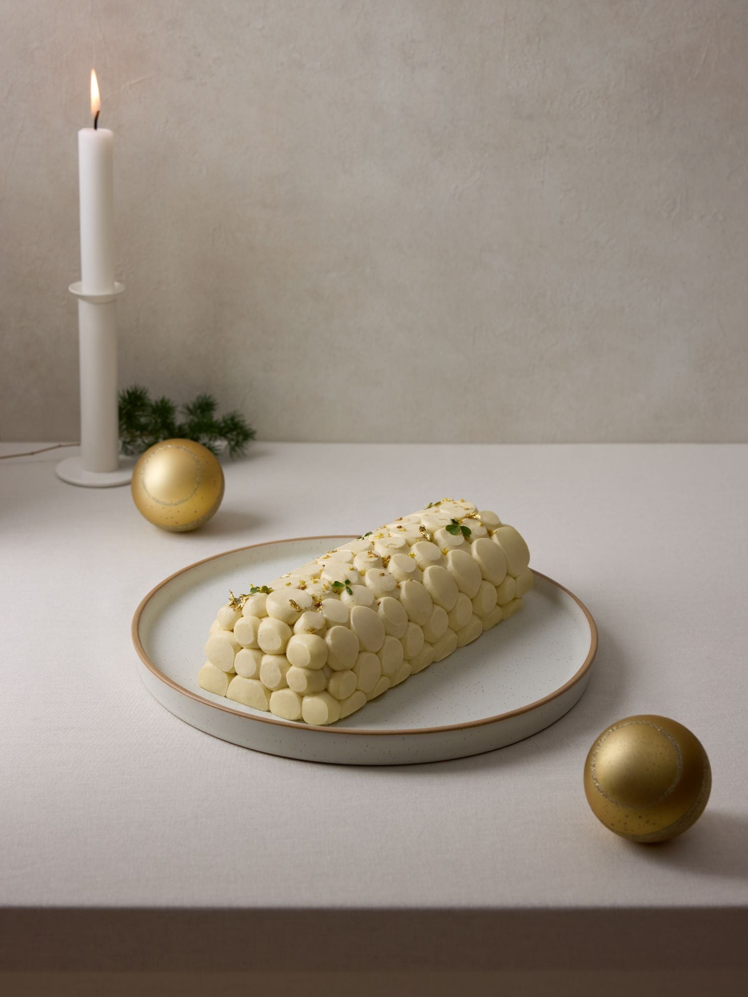 Chrysanthemum Lychee Log Cake