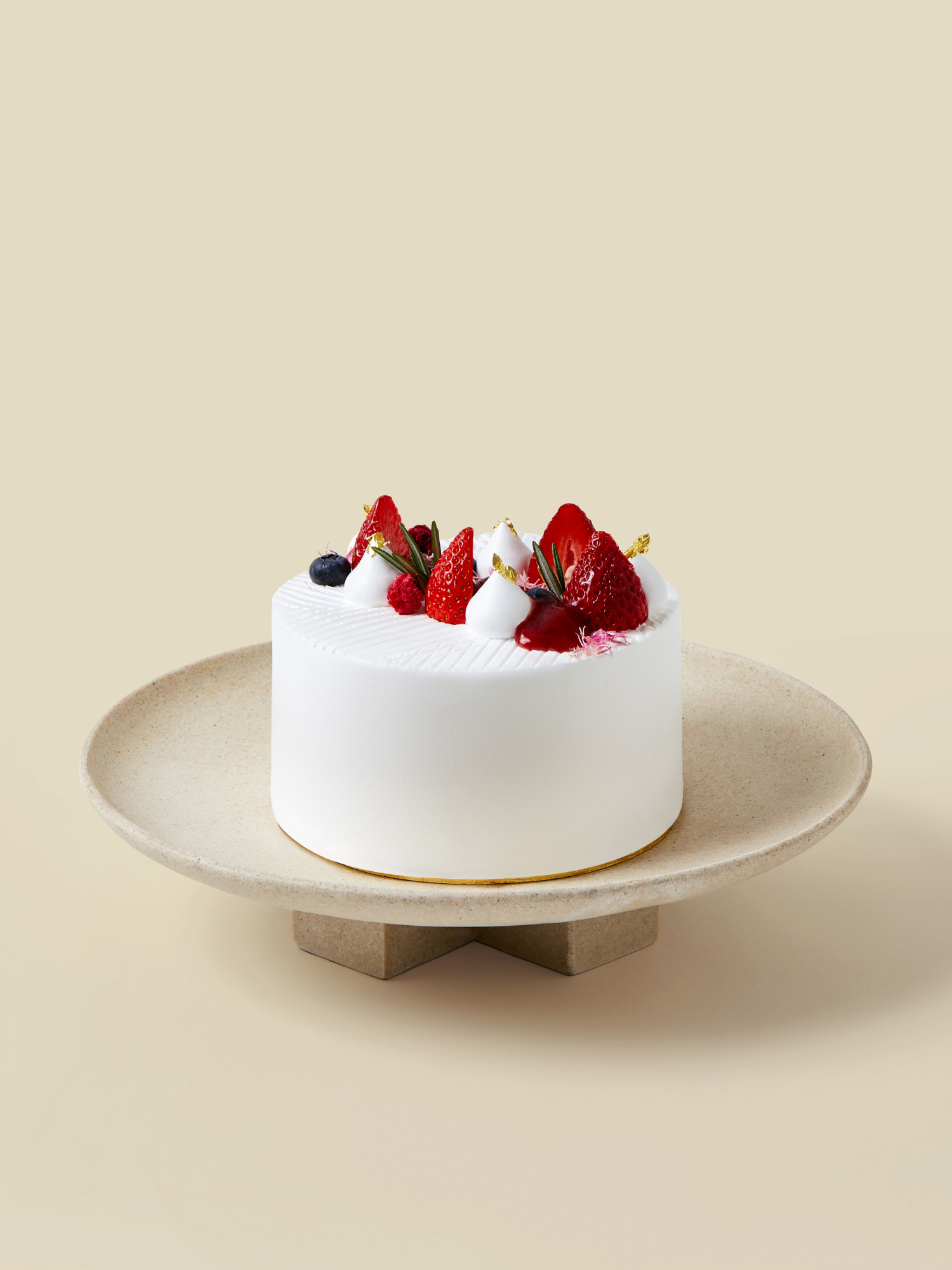 Mixed Berries Sugar-Free Cake | Fieldnotes Singapore