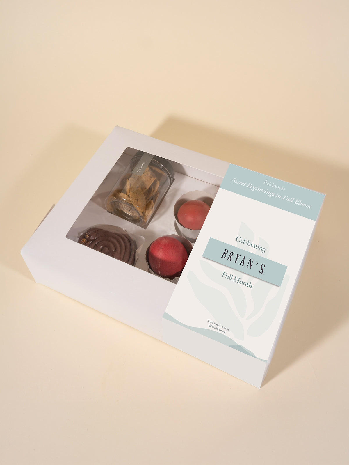Stardust Full Month Gift Box Blue (min. 6 boxes)