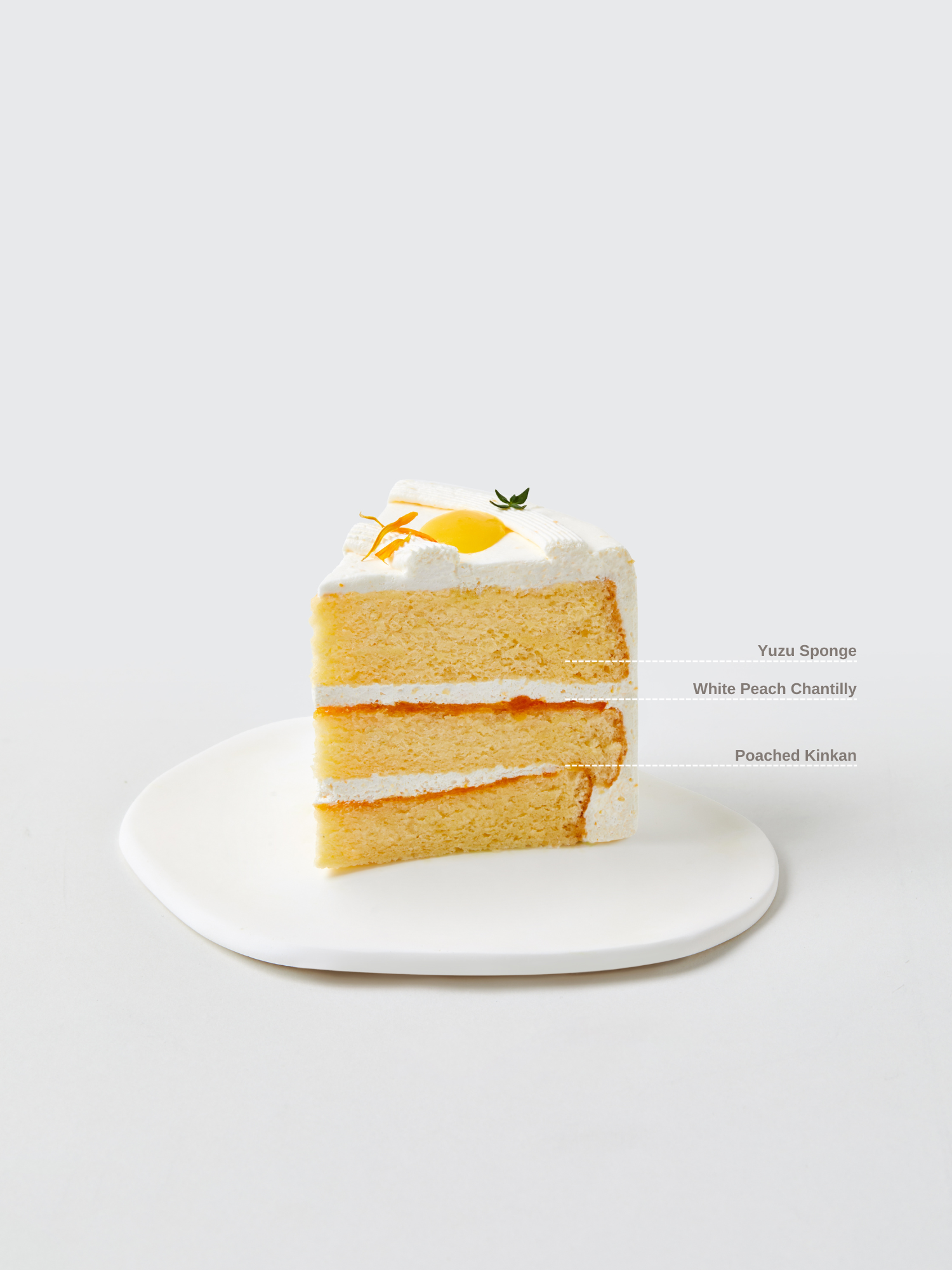White Peach Kinkan Fresh Cream Cake | Fieldnotes Singapore