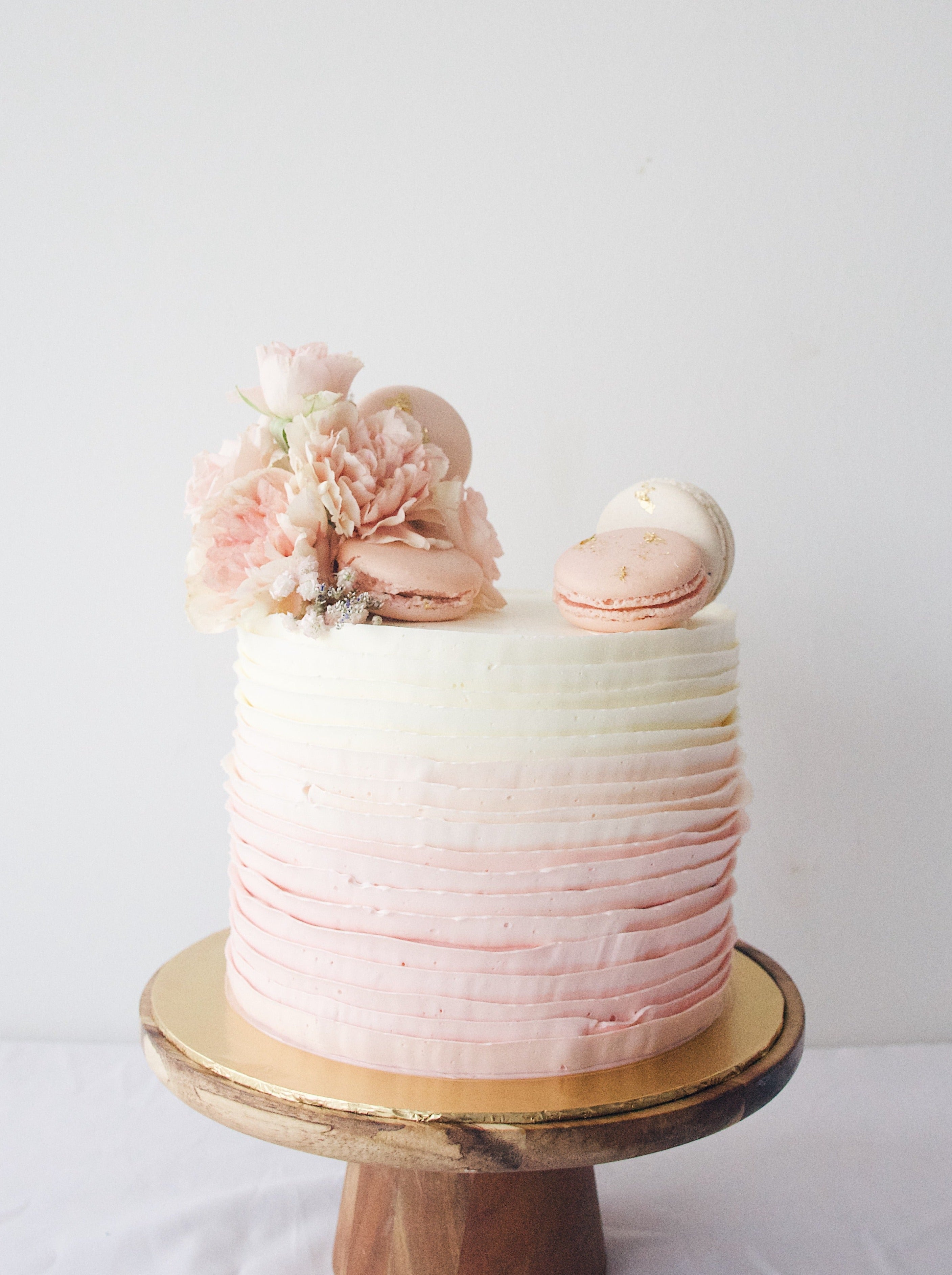 Buy Passionfruit Jasmine Fresh Cream Cake Zee and Elle | Cakes - Online  Flower & Gift Delivery – Ana Hana Flower
