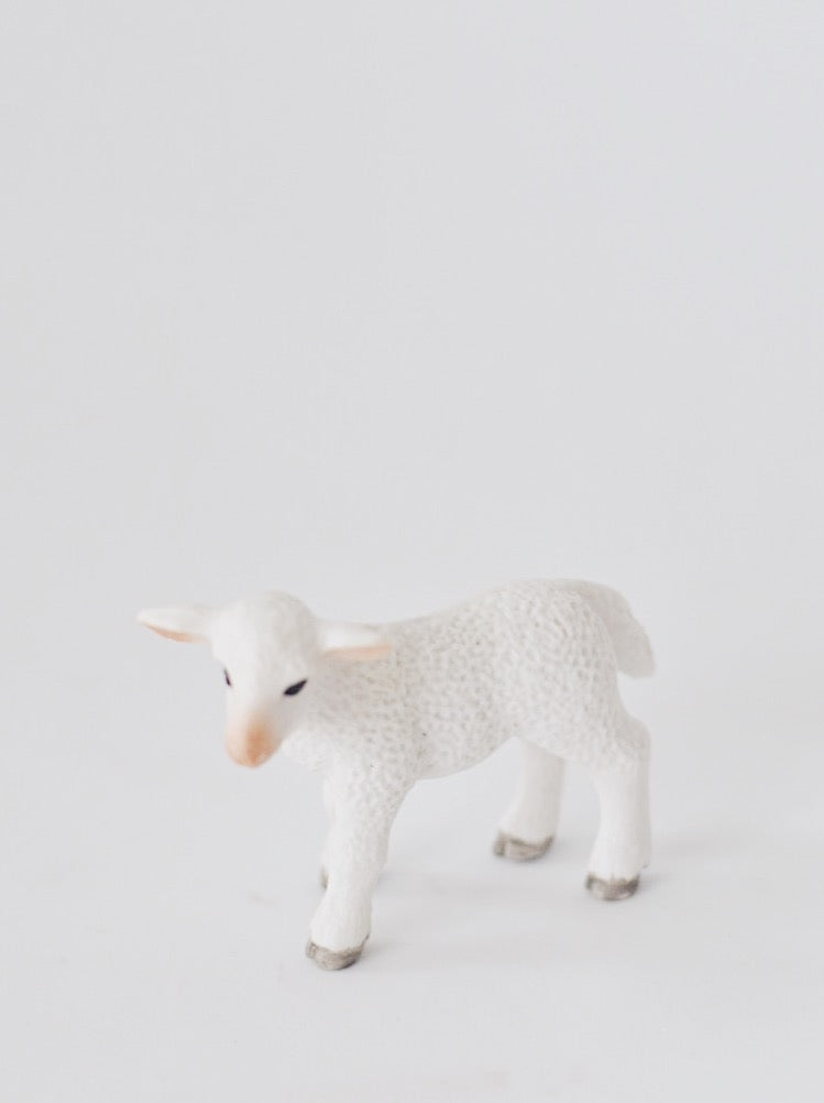 Minimalistic Toy Sheep Cake Topper